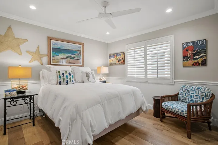 409 Poinsettia Avenue, Corona Del Mar, California 92625