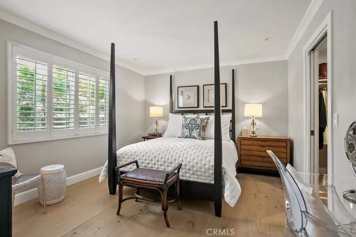 409 Poinsettia Avenue, Corona Del Mar, California 92625