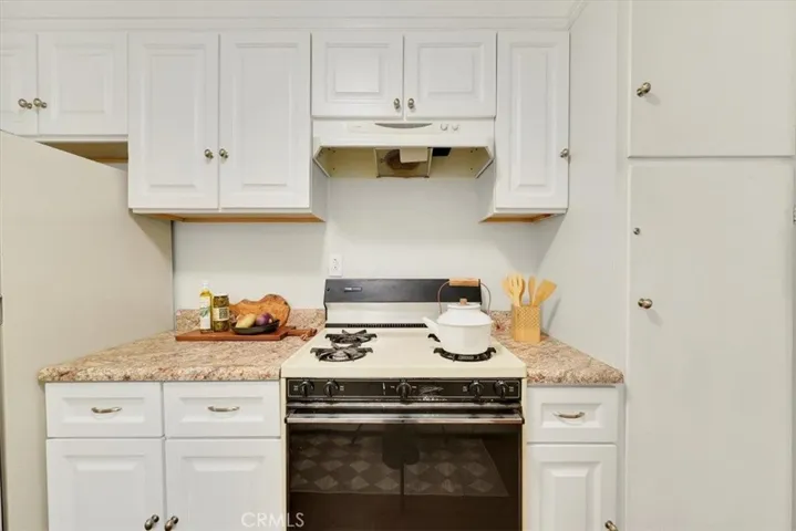 164 S Lawrence Avenue, Yuba City, California 95991