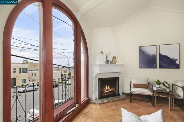 2030 Rivera Street, San Francisco, California 94116-1717
