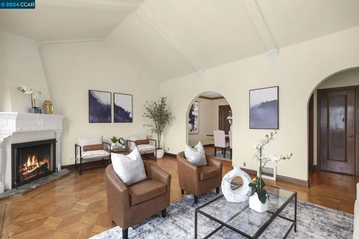 2030 Rivera Street, San Francisco, California 94116-1717