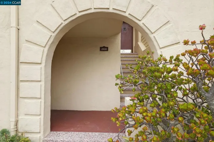 2030 Rivera Street, San Francisco, California 94116-1717