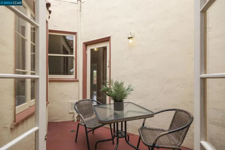 2030 Rivera Street, San Francisco, California 94116-1717