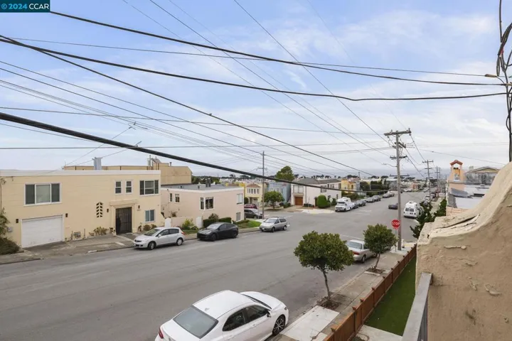 2030 Rivera Street, San Francisco, California 94116-1717