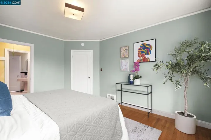 2030 Rivera Street, San Francisco, California 94116-1717