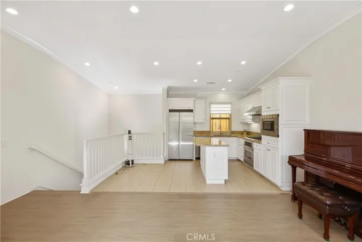 42 Talisman, Irvine, California 92620