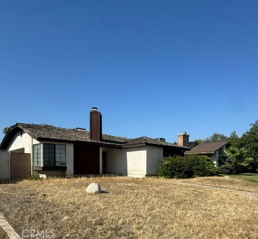 3905 White Lane, Bakersfield, California 93309