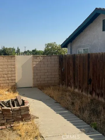 3905 White Lane, Bakersfield, California 93309