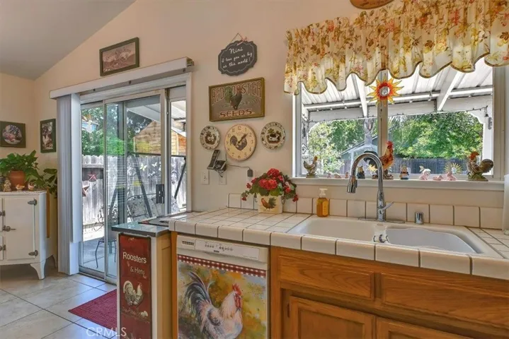 533 Tharp Road, Yuba City, California 95993