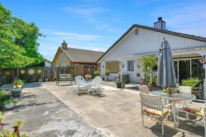 533 Tharp Road, Yuba City, California 95993