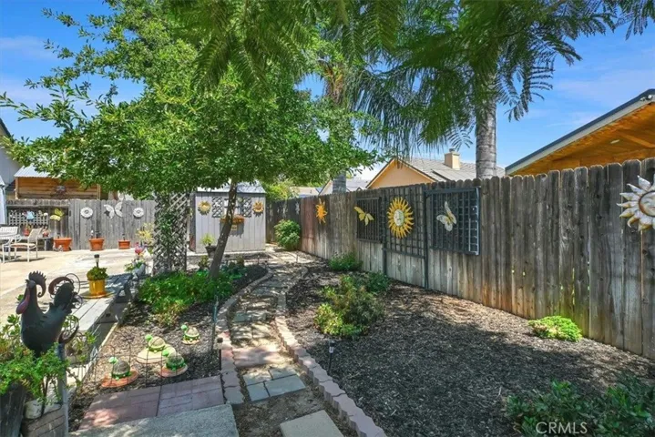 533 Tharp Road, Yuba City, California 95993