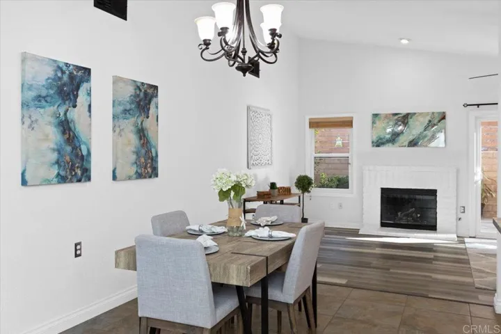 1808 Loreto Gln, Escondido, California 92027