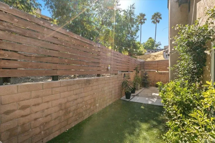 1808 Loreto Gln, Escondido, California 92027