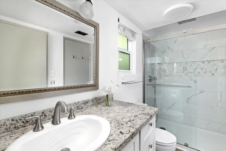 1808 Loreto Gln, Escondido, California 92027