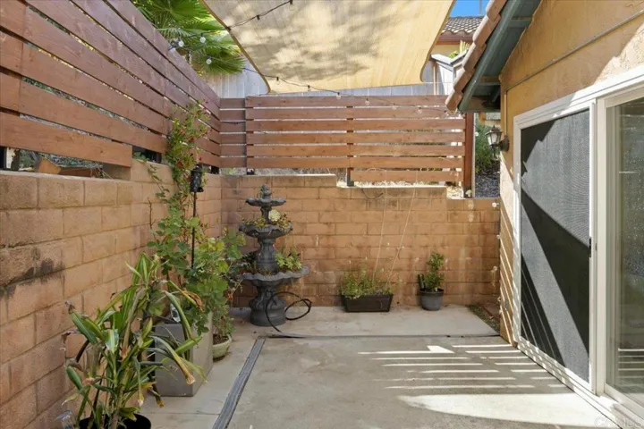 1808 Loreto Gln, Escondido, California 92027
