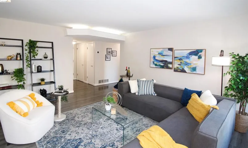 330 Vernon St 306, Oakland, California 94610