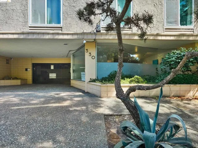 330 Vernon St 306, Oakland, California 94610