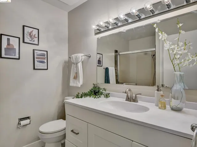 330 Vernon St 306, Oakland, California 94610