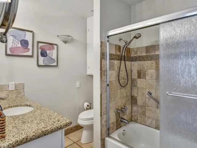 330 Vernon St 306, Oakland, California 94610