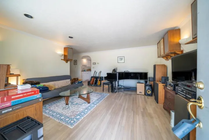 1082 Shamrock Drive, Campbell, California 95008