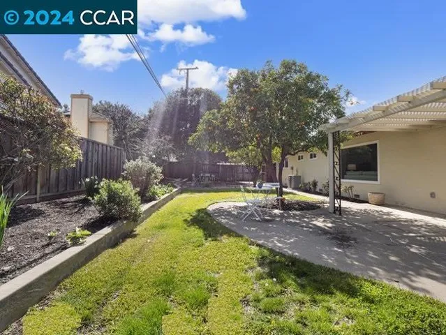 1530 American Beauty Dr, Concord, California 94521