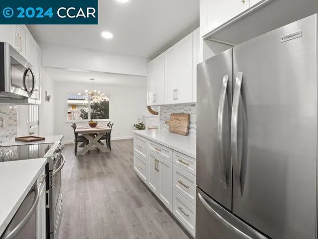 1530 American Beauty Dr, Concord, California 94521
