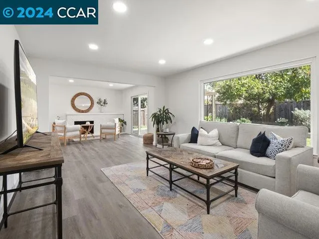 1530 American Beauty Dr, Concord, California 94521