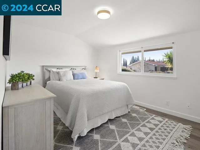 1530 American Beauty Dr, Concord, California 94521