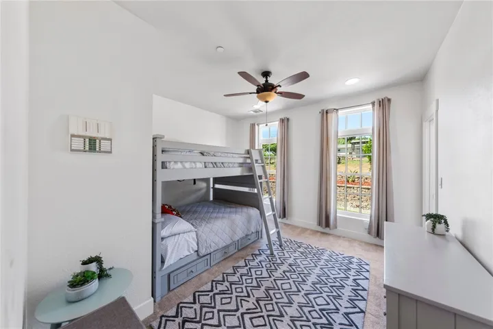 394 Hill Court, Fallbrook, California 92028