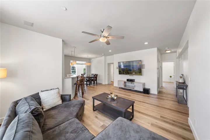 394 Hill Court, Fallbrook, California 92028