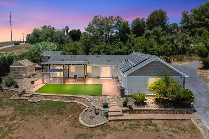 394 Hill Court, Fallbrook, California 92028