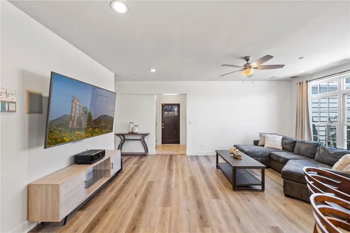 394 Hill Court, Fallbrook, California 92028