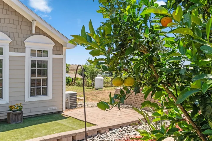 394 Hill Court, Fallbrook, California 92028