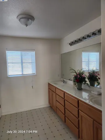 4485 Abruzzi Cir, Stockton, California 95206-6175