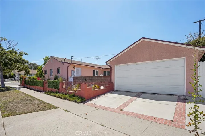 4503 Darien Street, Torrance, California 90503