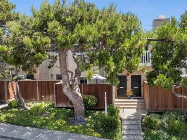 1402 Stanford Avenue, Redondo Beach, California 90278