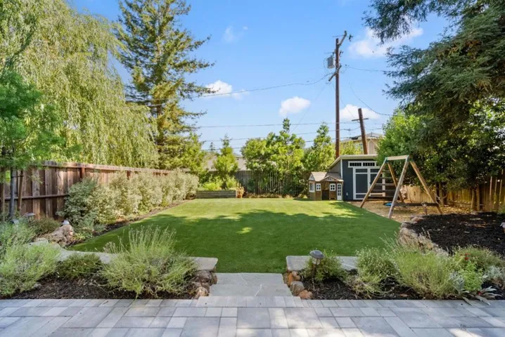 1825 Alameda De Las Pulgas, Redwood City, California 94061