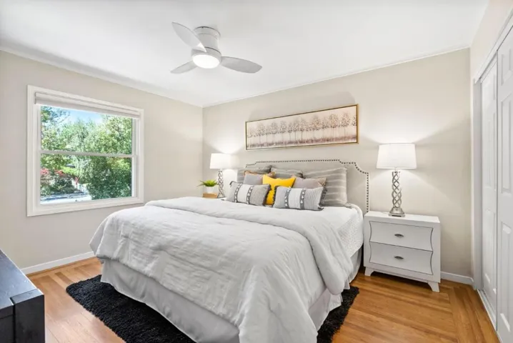 1825 Alameda De Las Pulgas, Redwood City, California 94061
