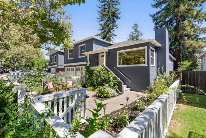 1825 Alameda De Las Pulgas, Redwood City, California 94061