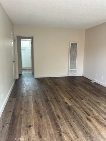 15721 Freeman Avenue, Lawndale, California 90260