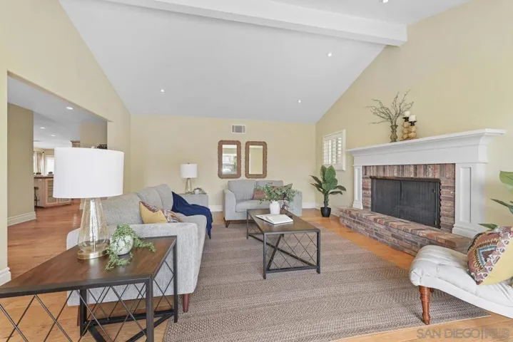 6568 Sunny Brae Dr, San Diego, California 92119