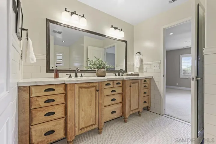 6568 Sunny Brae Dr, San Diego, California 92119