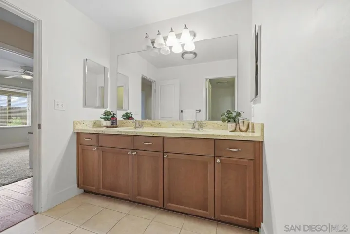 6568 Sunny Brae Dr, San Diego, California 92119