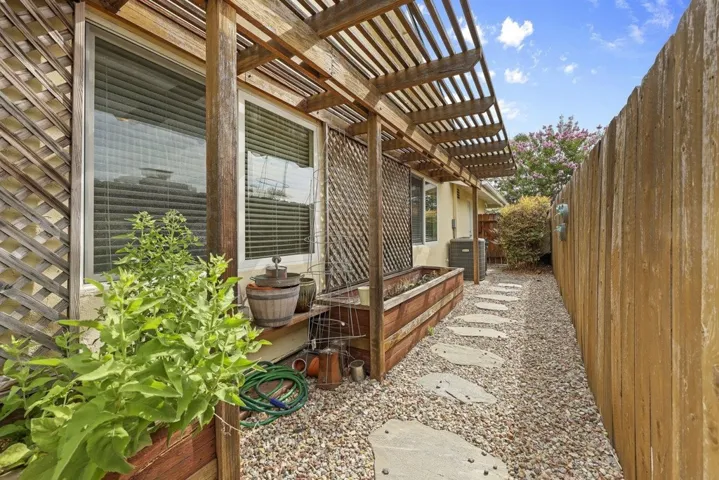 6568 Sunny Brae Dr, San Diego, California 92119