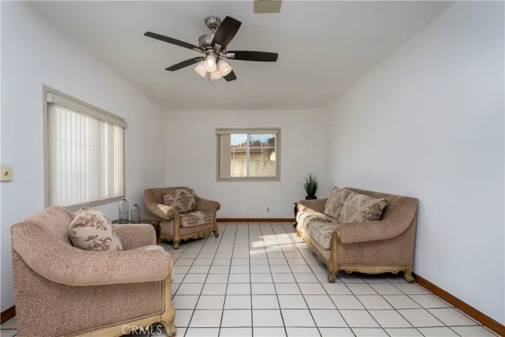 915 Finegrove Avenue, Hacienda Heights, California 91745