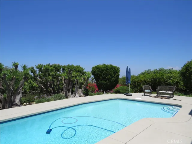 2507 Sunnyside Ridge Road, Rancho Palos Verdes, California 90275