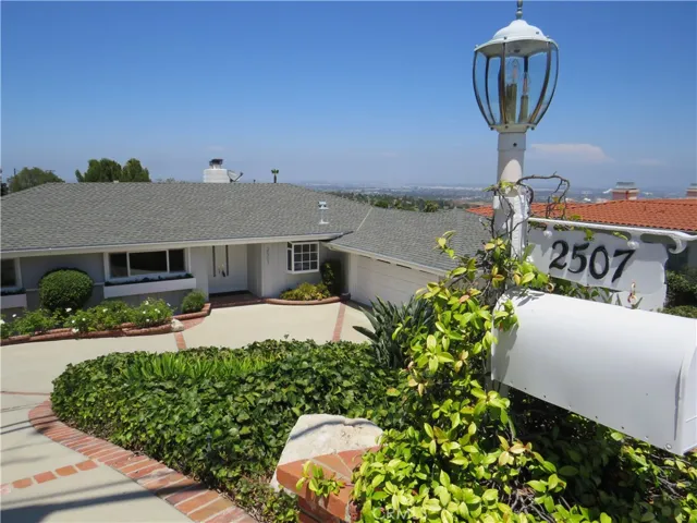 2507 Sunnyside Ridge Road, Rancho Palos Verdes, California 90275