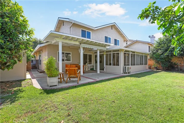 15329 Ryon Avenue, Bellflower, California 90706