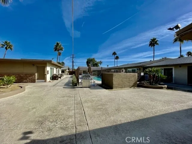 685 E Vista Chino 8, Palm Springs, California 92262