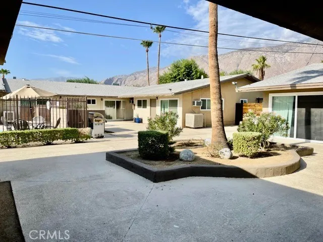 685 E Vista Chino 8, Palm Springs, California 92262